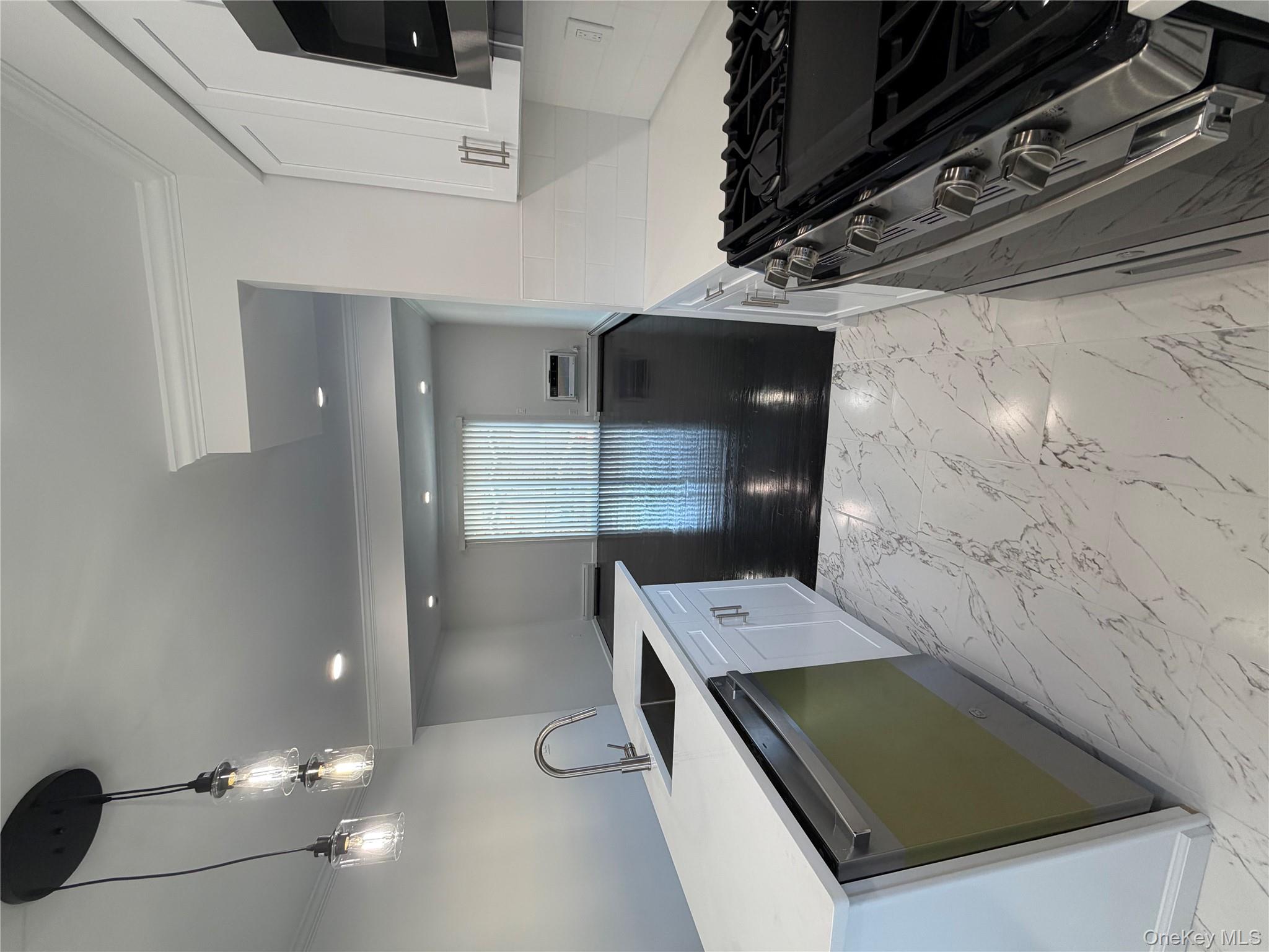 8 Central Drive # 4, Nanuet, NY 10954