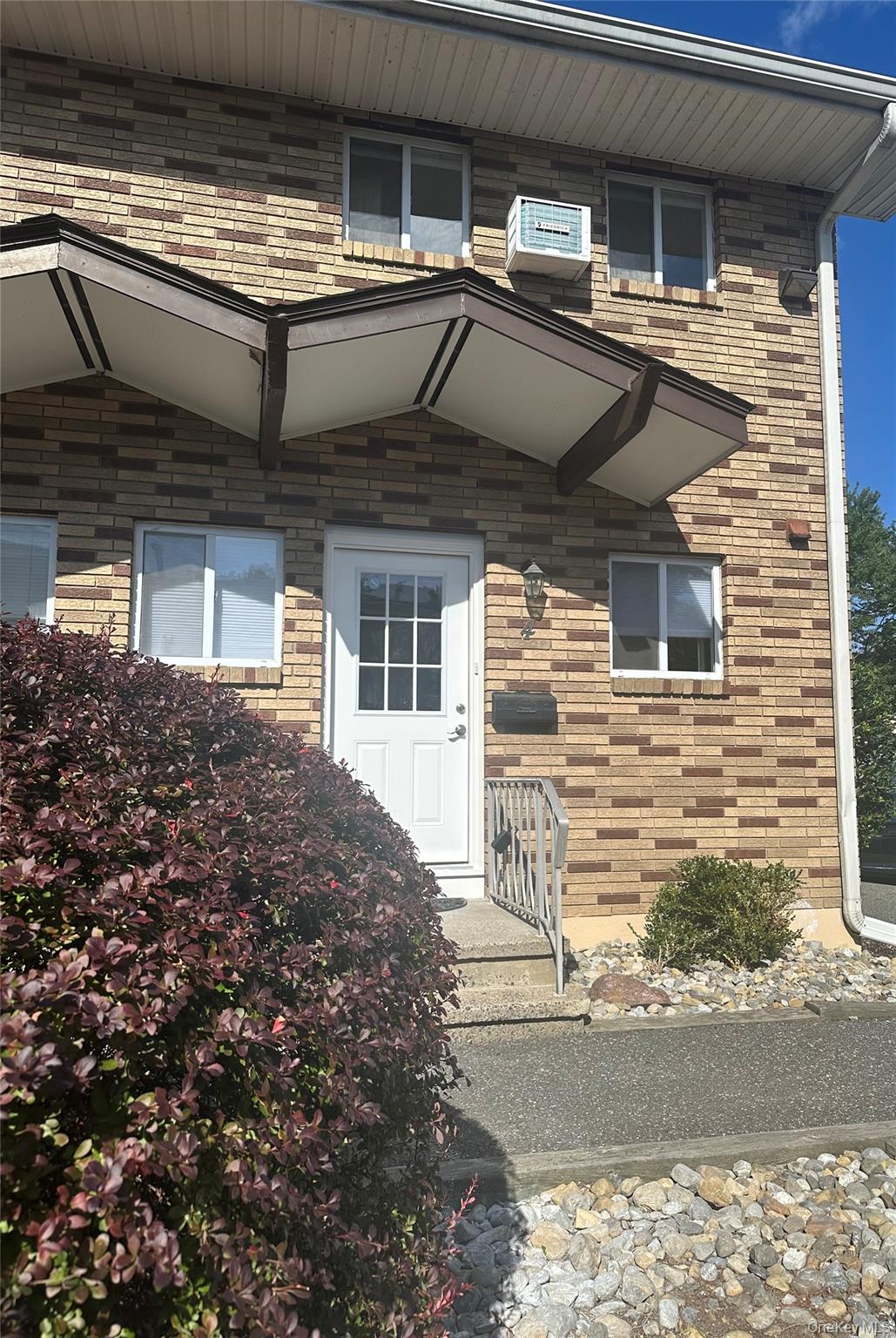 8 Central Drive # 4, Nanuet, NY 10954