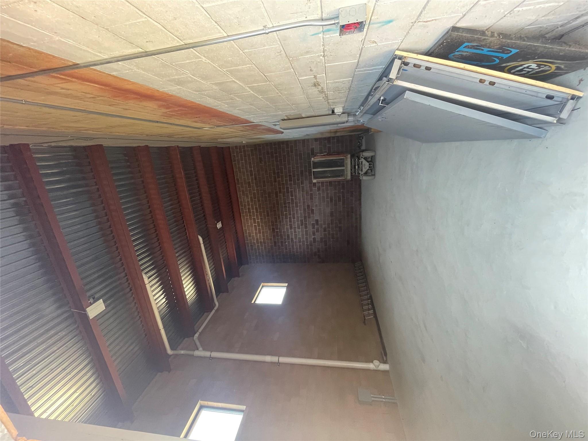 275 Elsworth Street, Holbrook, NY 11741