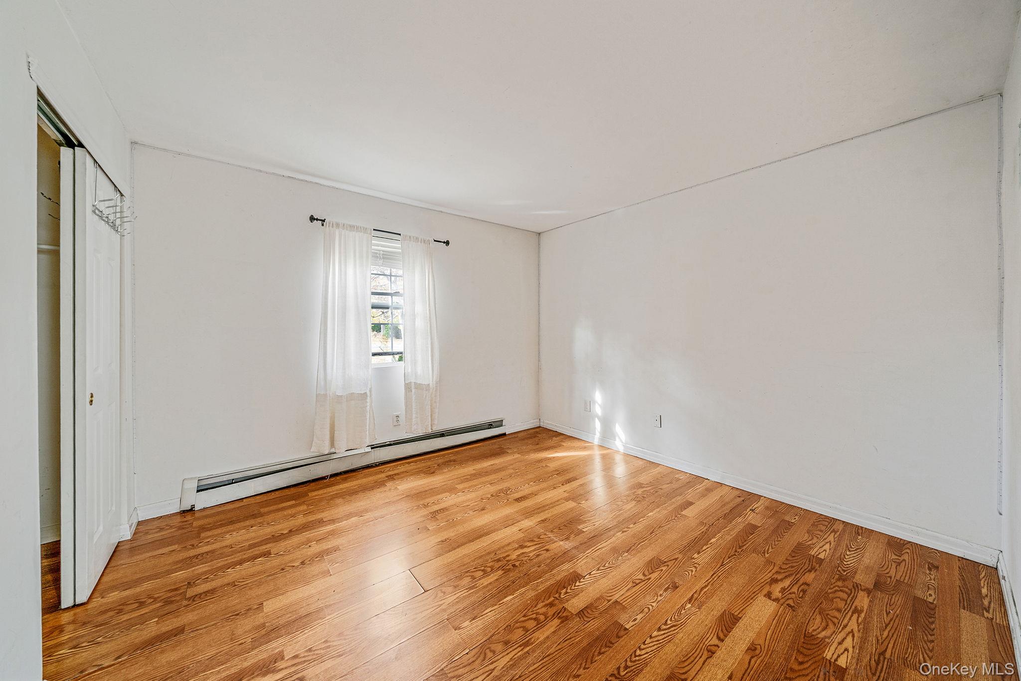 1 Wendy Drive, Farmingville, NY 11738