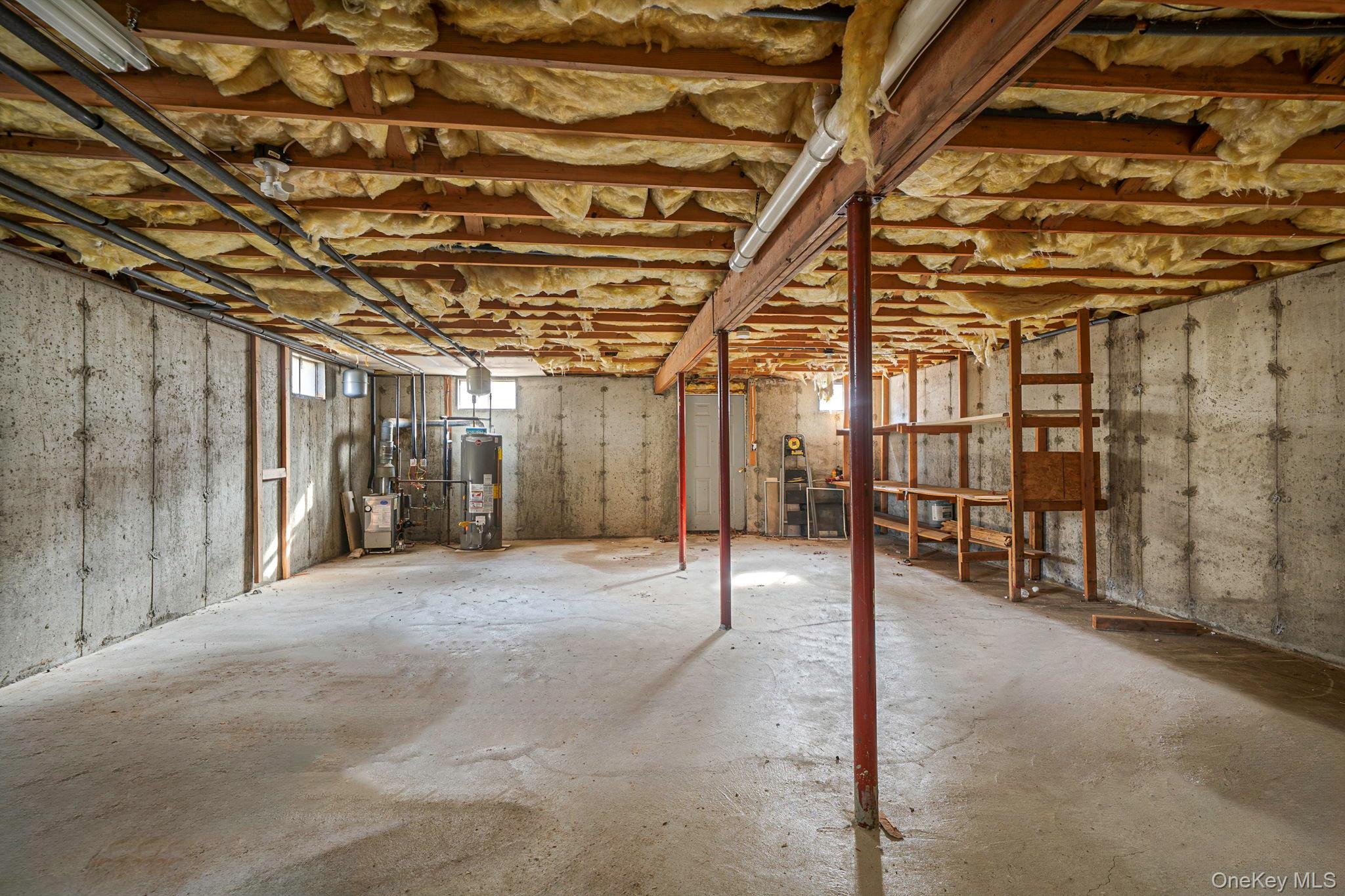 1 Wendy Drive, Farmingville, NY 11738