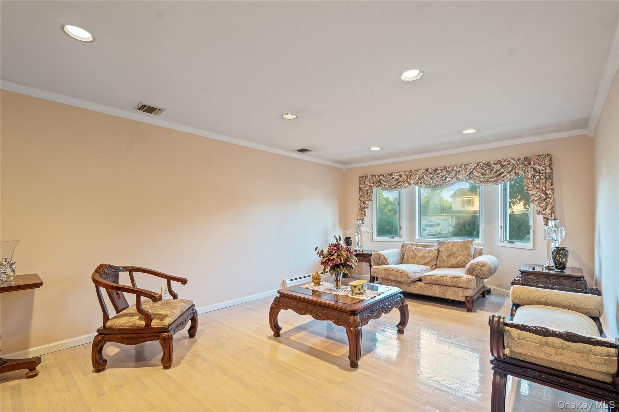 48 Fairfield Drive, Dix Hills, NY 11746