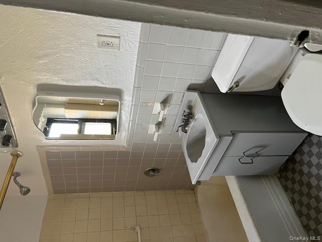 216-17 48th Avenue # 2B, Bayside, NY 11361