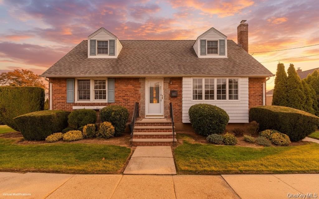 124 Kilburn Road S, Garden City South, NY 11530