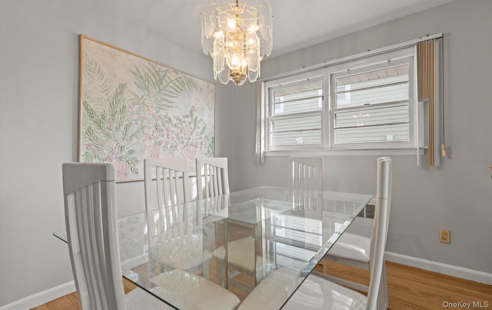 124 Kilburn Road S, Garden City South, NY 11530