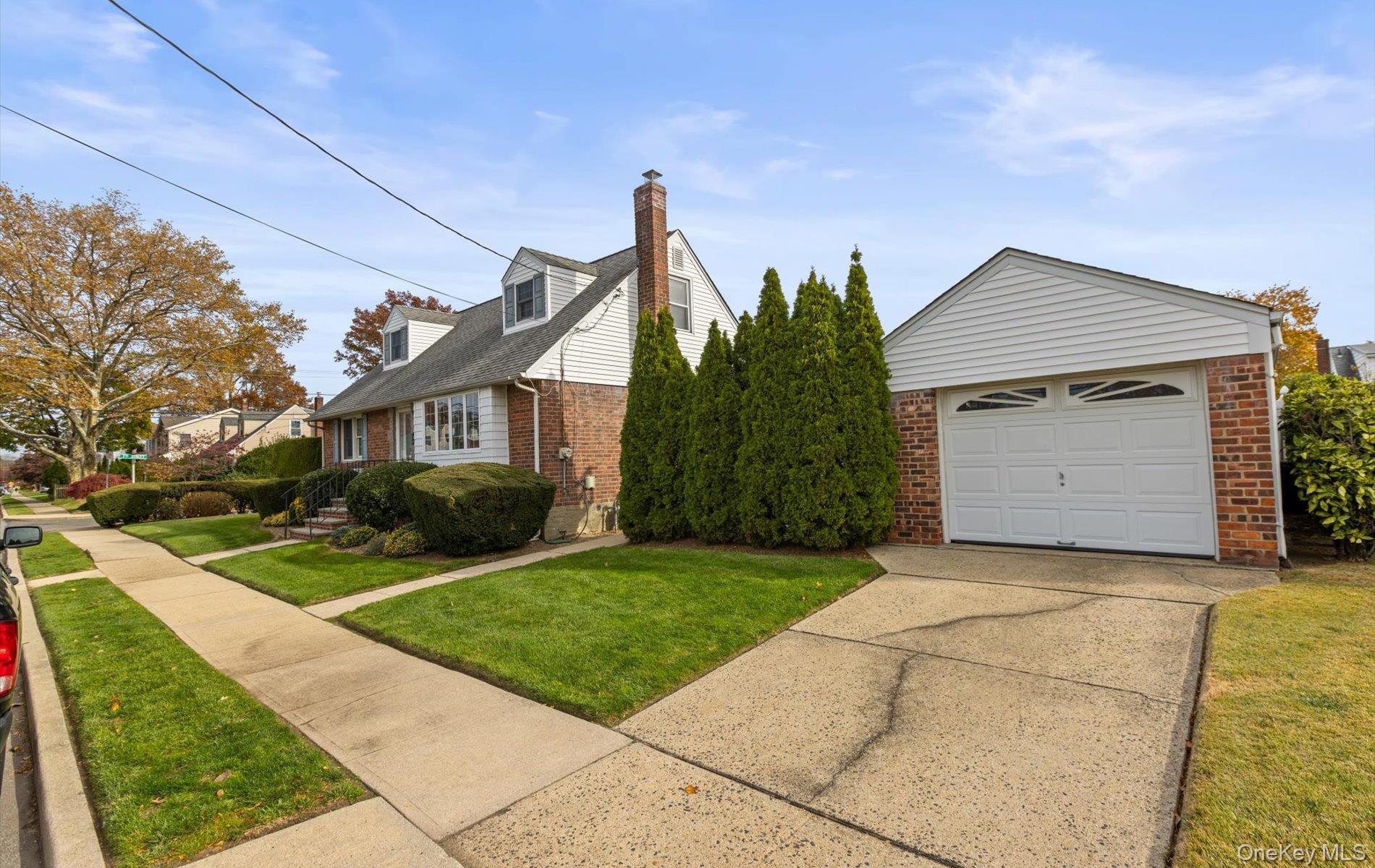 124 Kilburn Road S, Garden City South, NY 11530