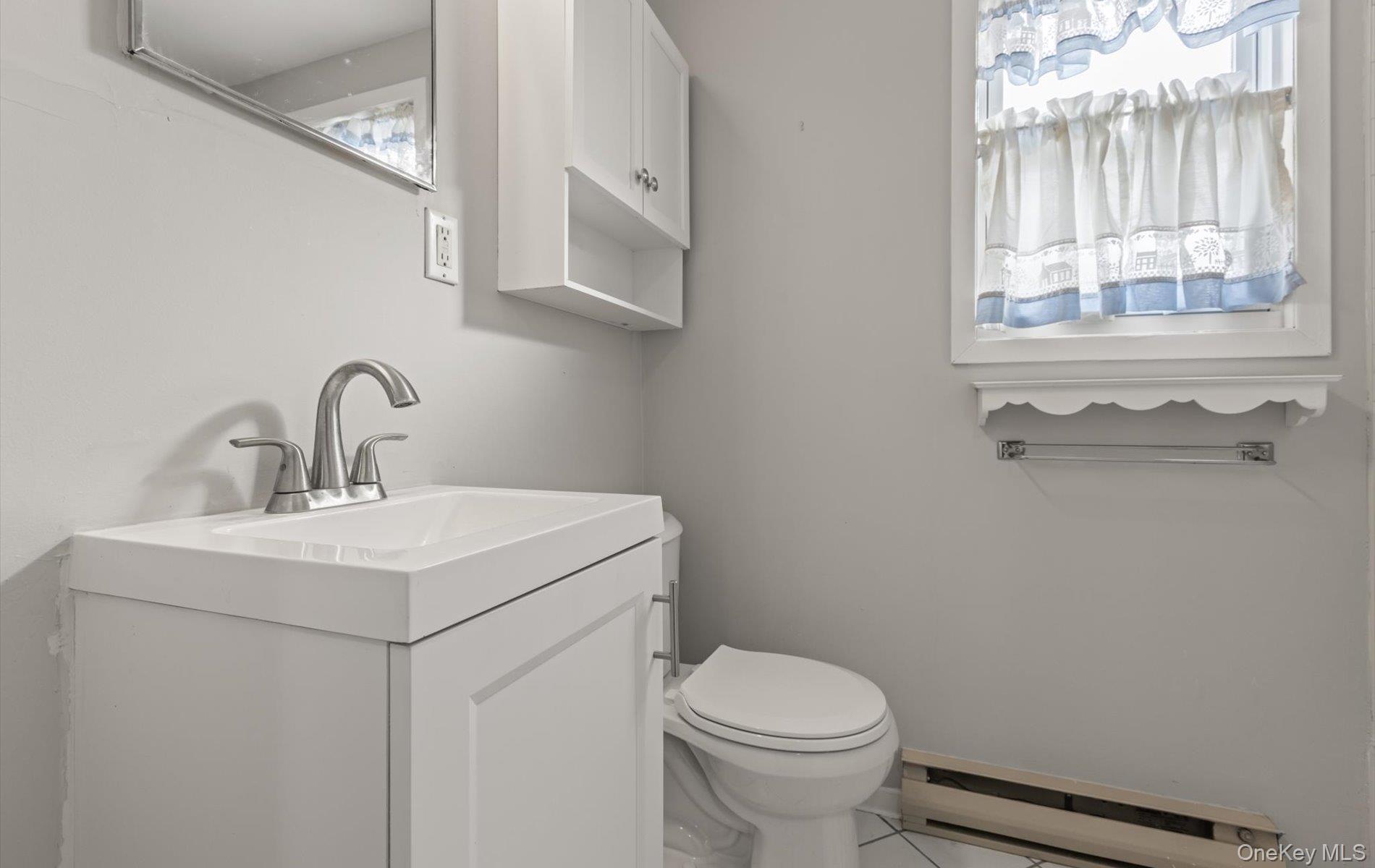 124 Kilburn Road S, Garden City South, NY 11530