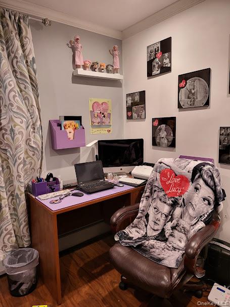 9 Mulberry Drive, Smithtown, NY 11787