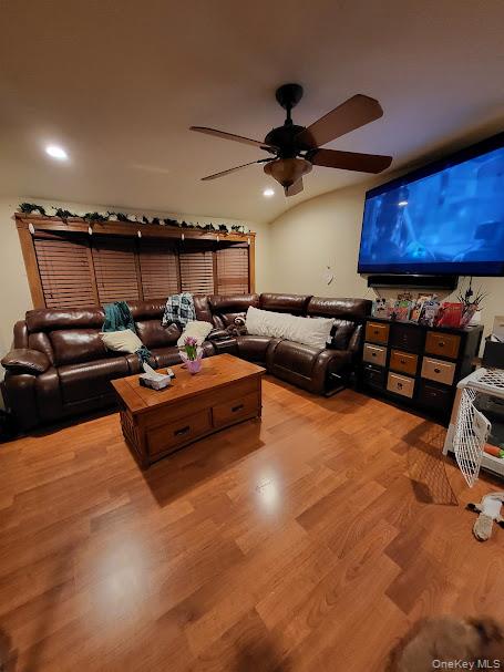 9 Mulberry Drive, Smithtown, NY 11787