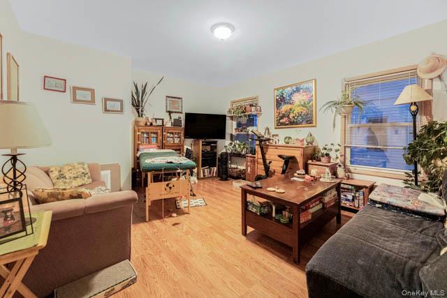 69 Waring Place, Yonkers, NY 10703