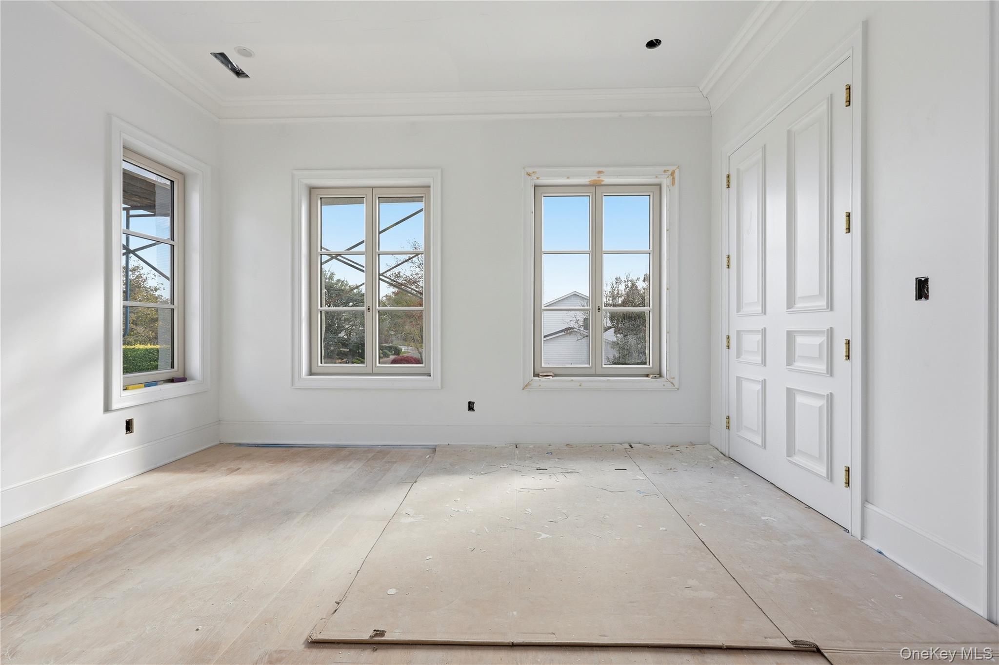 156 Harborview S, Lawrence, NY 11559