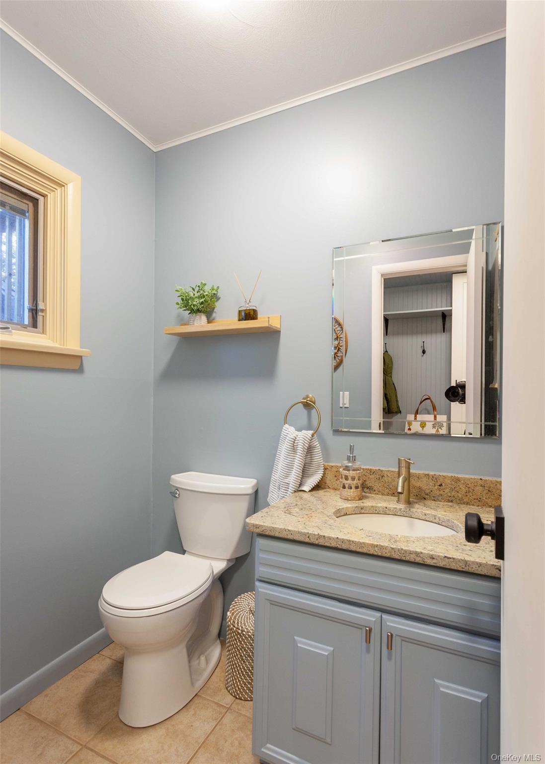 14 Old English Way, Wappingers Falls, NY 12590