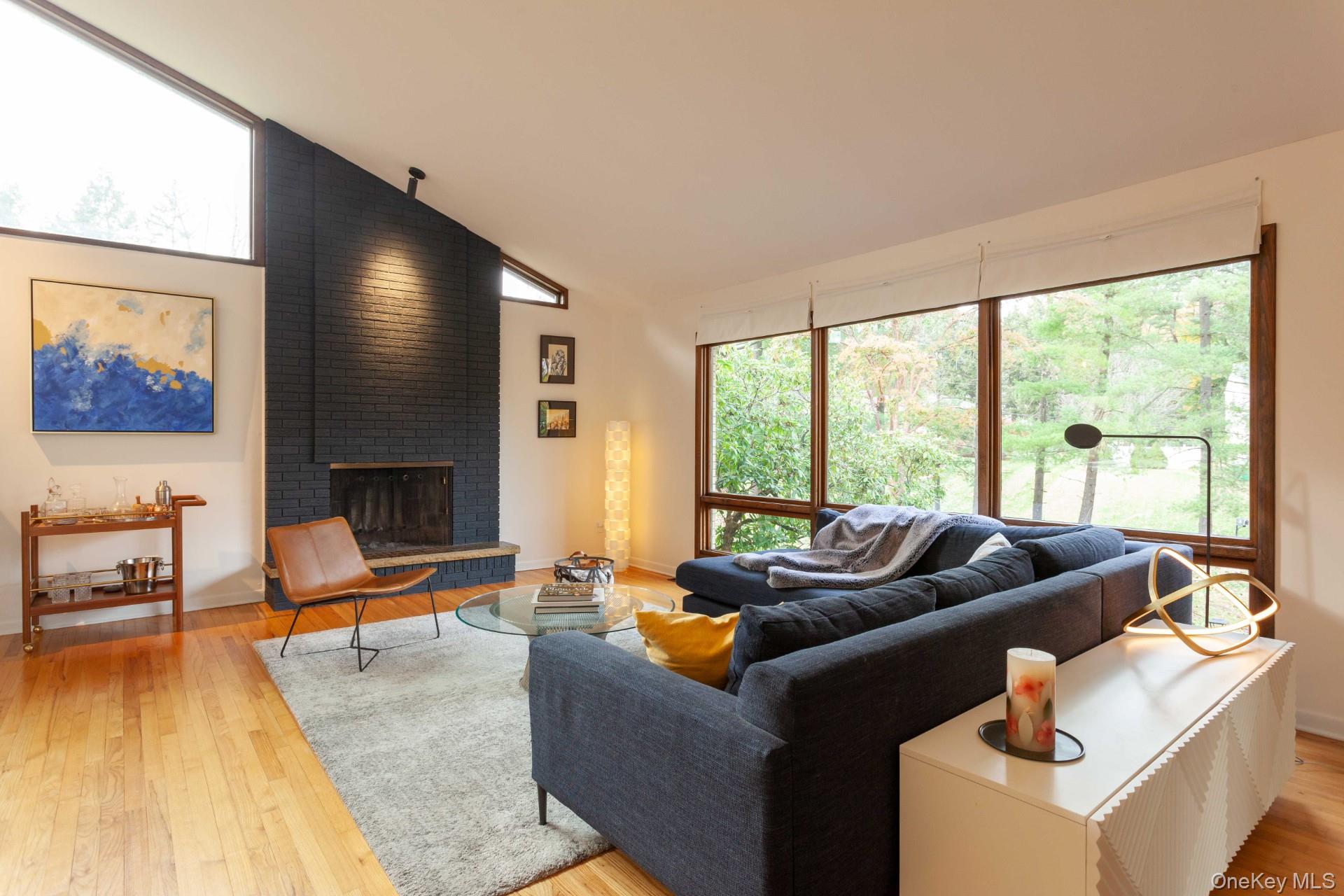 14 Old English Way, Wappingers Falls, NY 12590