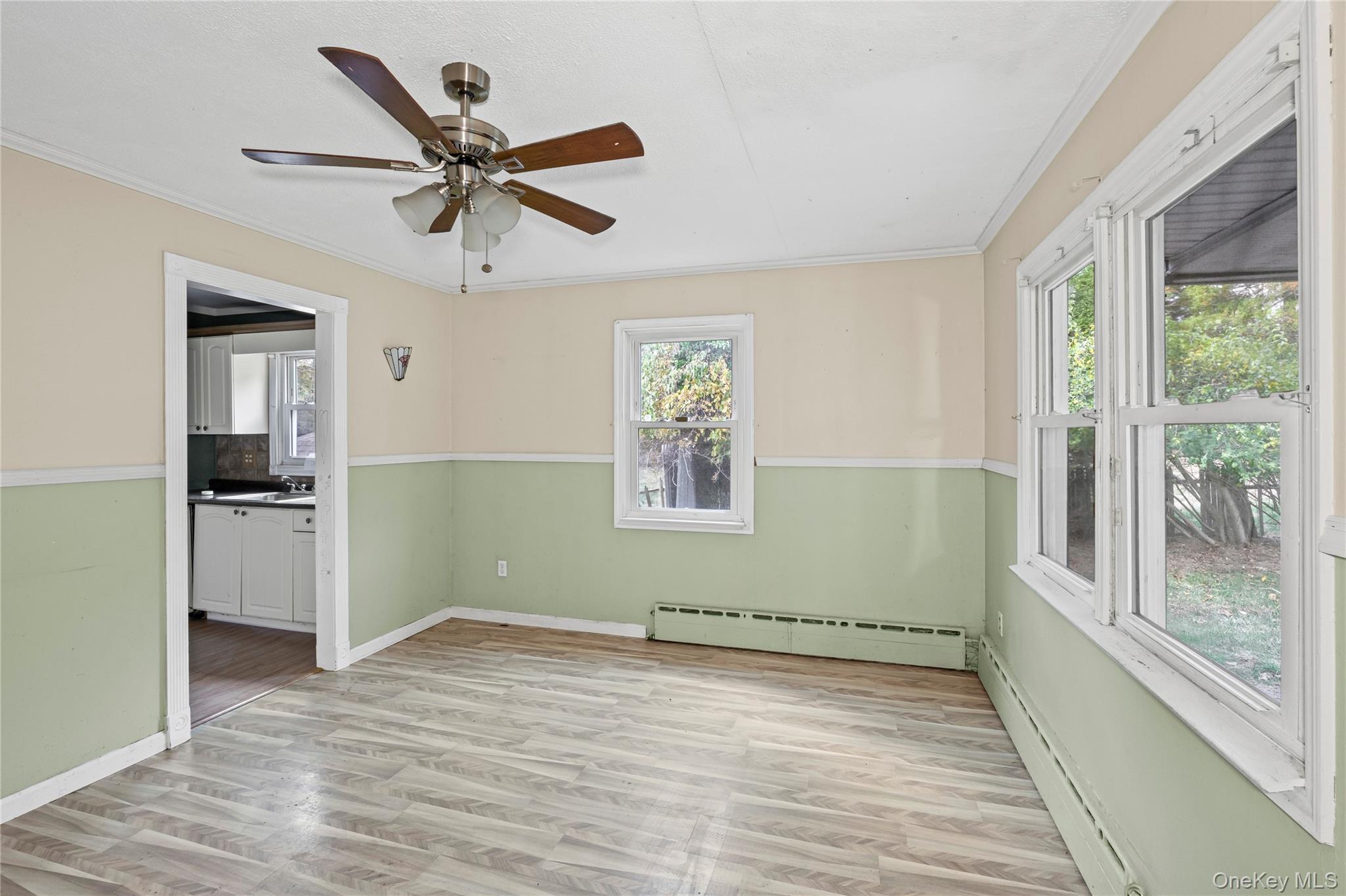 10 West Street, Middle Island, NY 11953