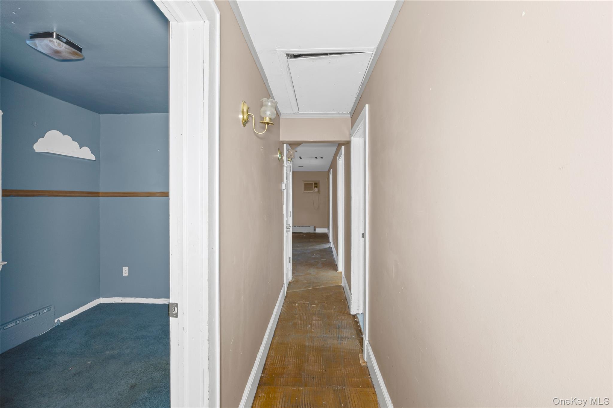 10 West Street, Middle Island, NY 11953