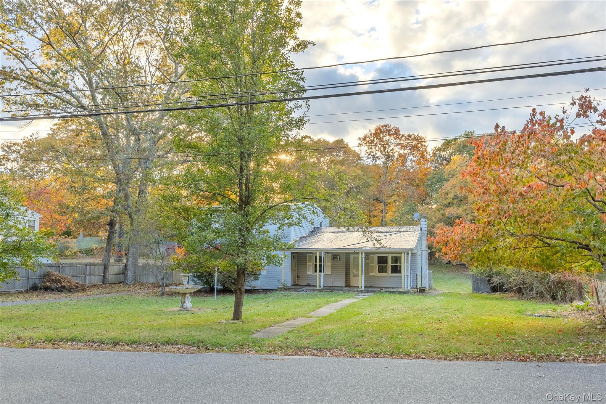 10 West Street, Middle Island, NY 11953