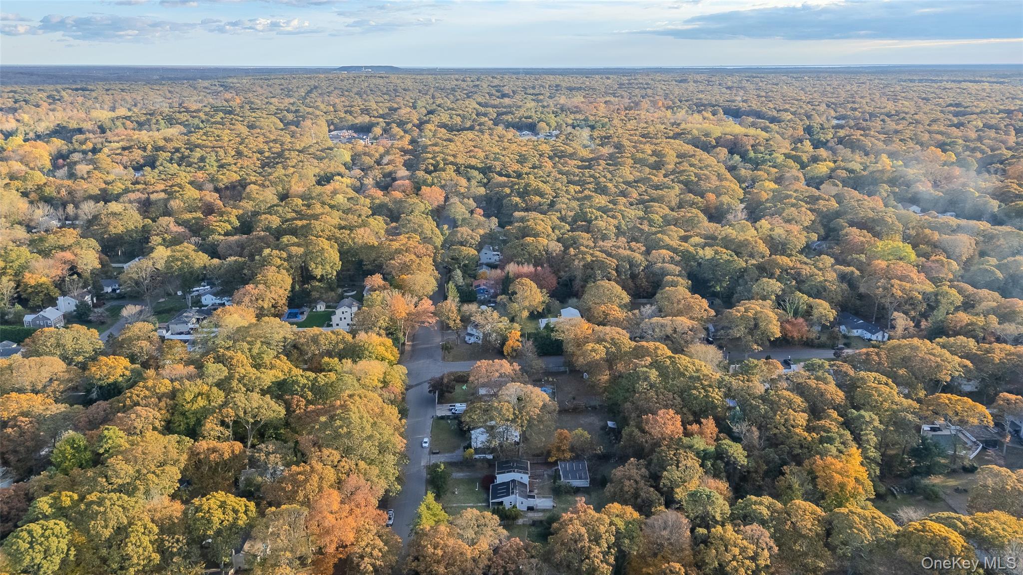 10 West Street, Middle Island, NY 11953