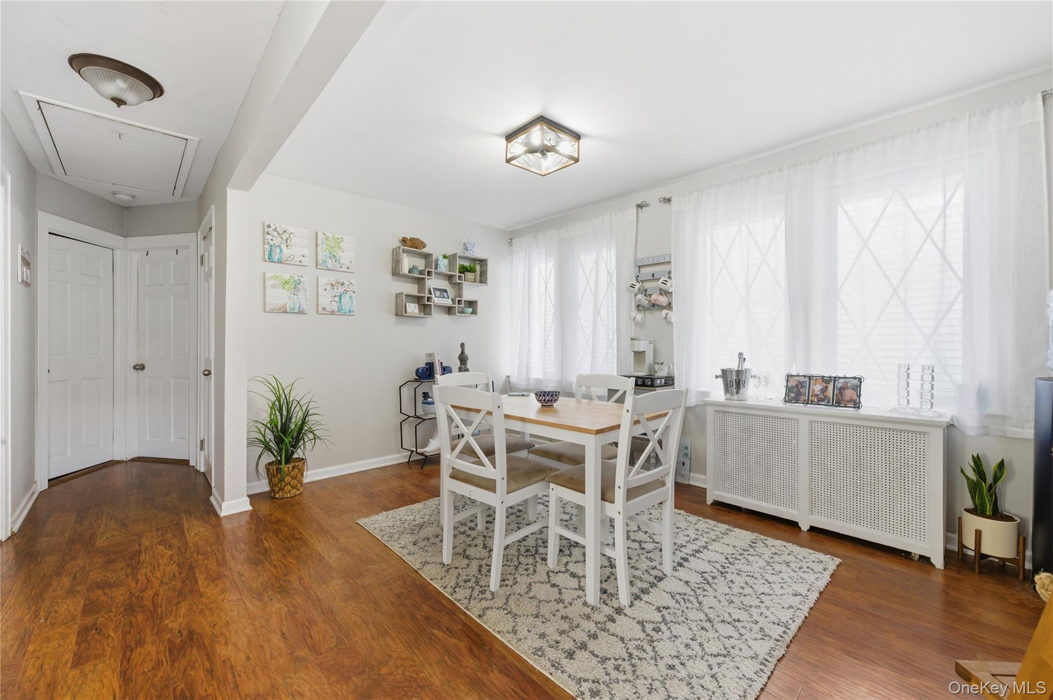 90 Connecticut Avenue, Long Beach, NY 11561