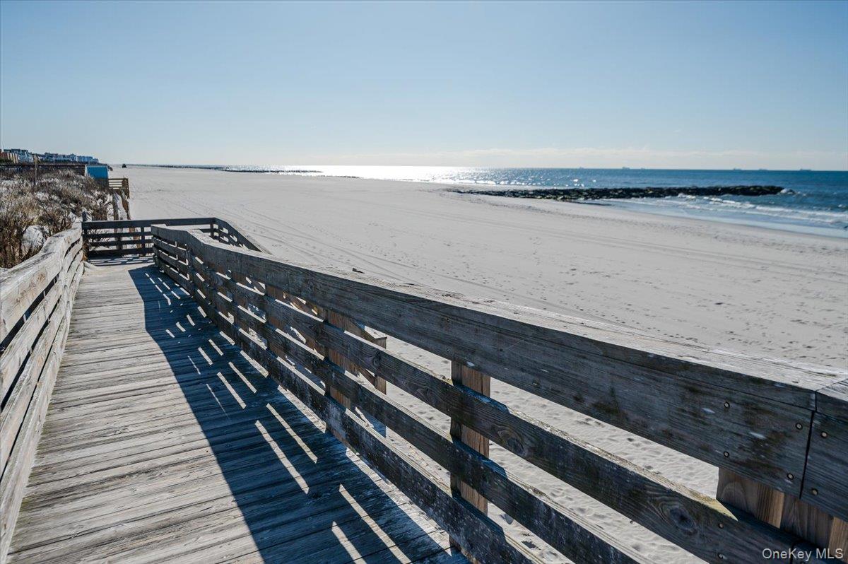 90 Connecticut Avenue, Long Beach, NY 11561