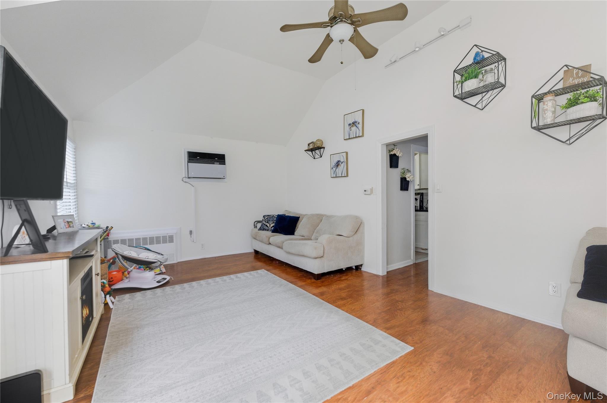 90 Connecticut Avenue, Long Beach, NY 11561