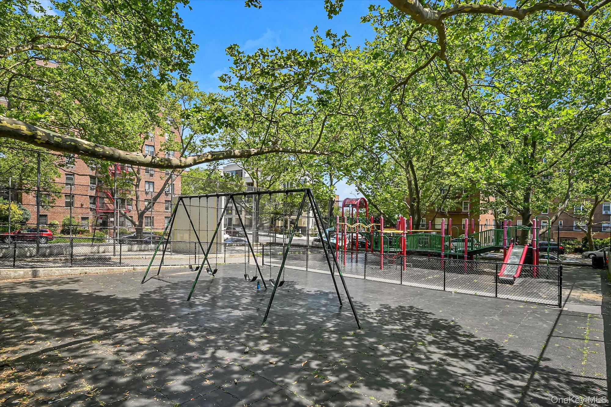 65-05 Yellowstone Blvd. # 1A, Forest Hills, NY 11375