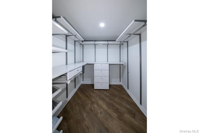 100 Glen Street # N2210, Glen Cove, NY 11542