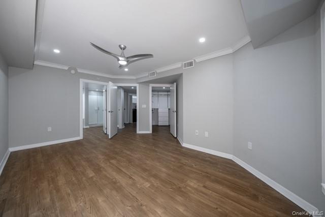 100 Glen Street # N2210, Glen Cove, NY 11542