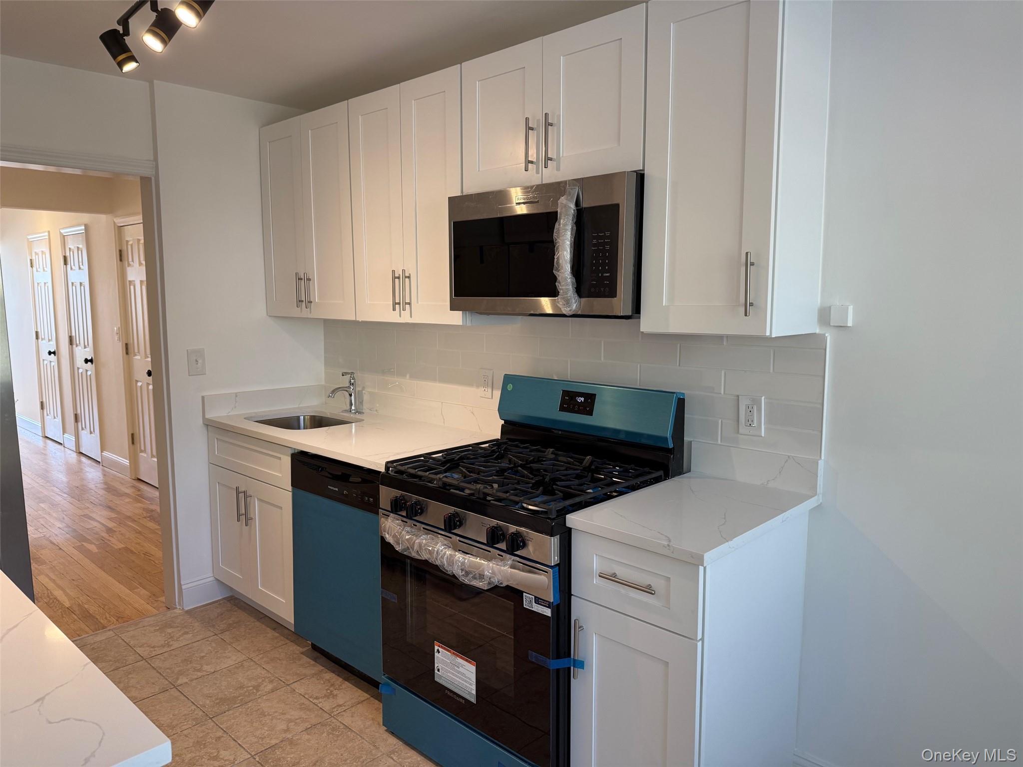 20 Keogh Lane # 1A, New Rochelle, NY 10805