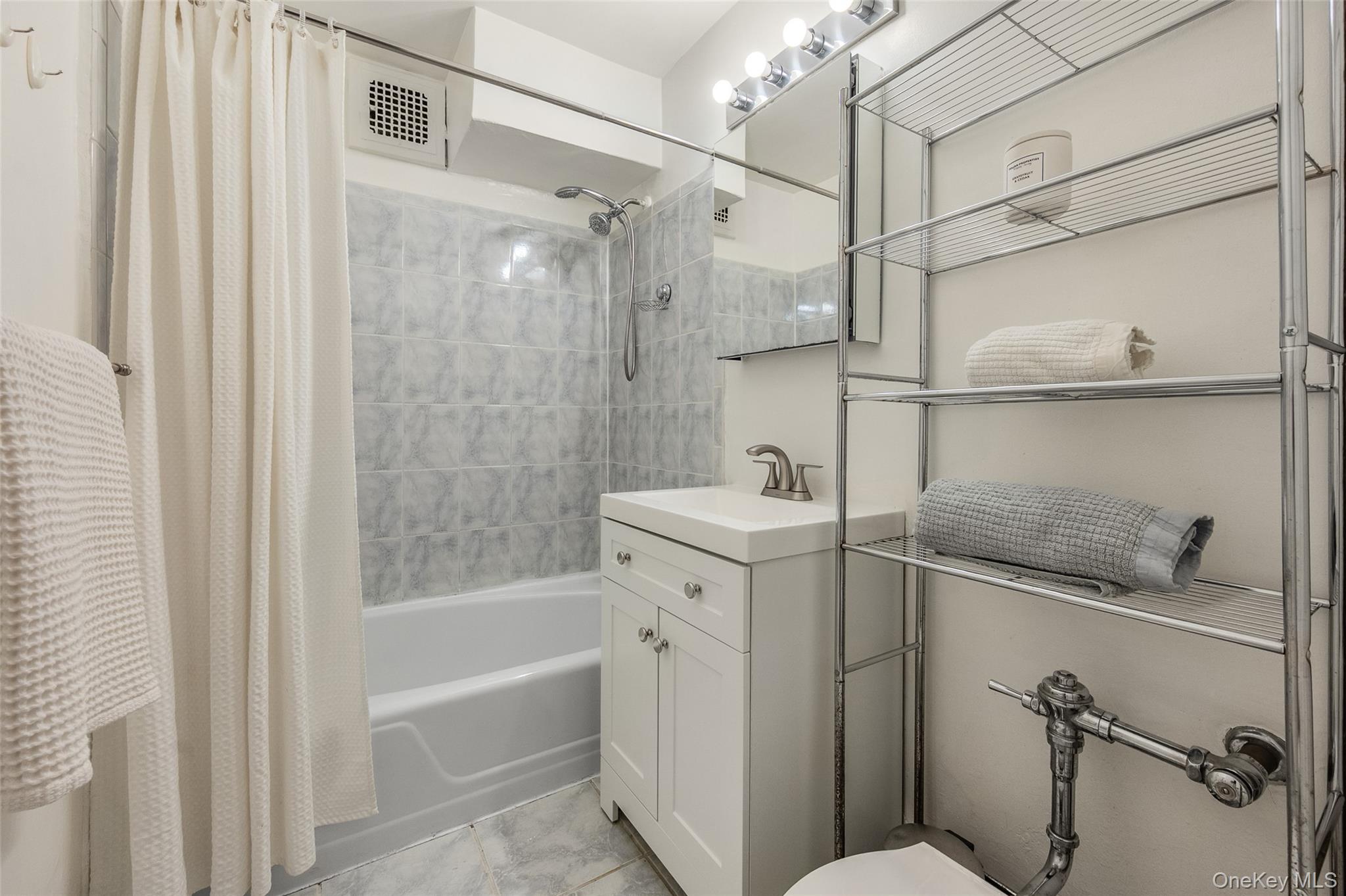 415 Argyle Road # 4W, Brooklyn, NY 11218