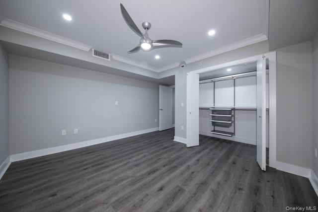 100 Glen Street # N2307, Glen Cove, NY 11542