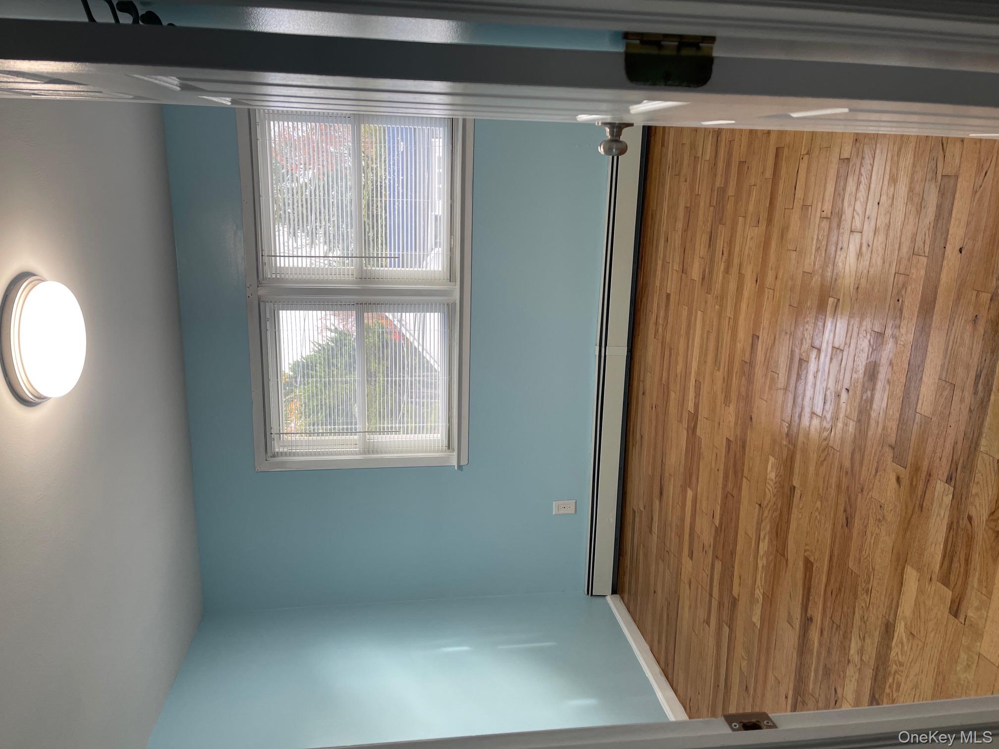 14 pine acres Boulevard, Deer Park, NY 11729