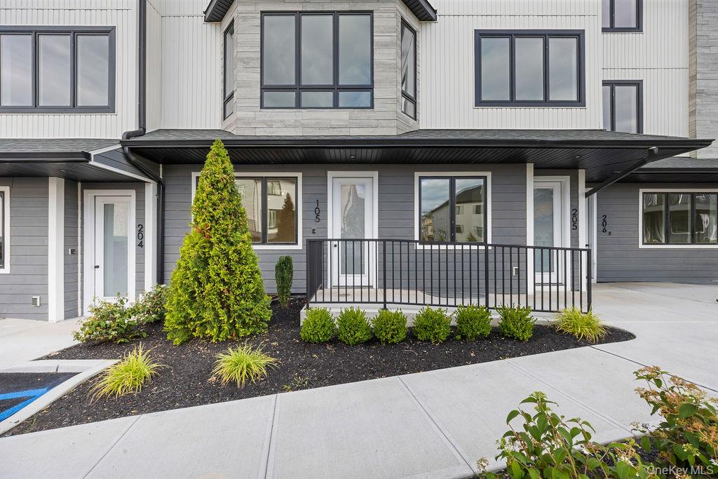 472 W Central Avenue # 105, Spring Valley, NY 10977