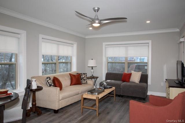 100 Glen Street # N2327, Glen Cove, NY 11542