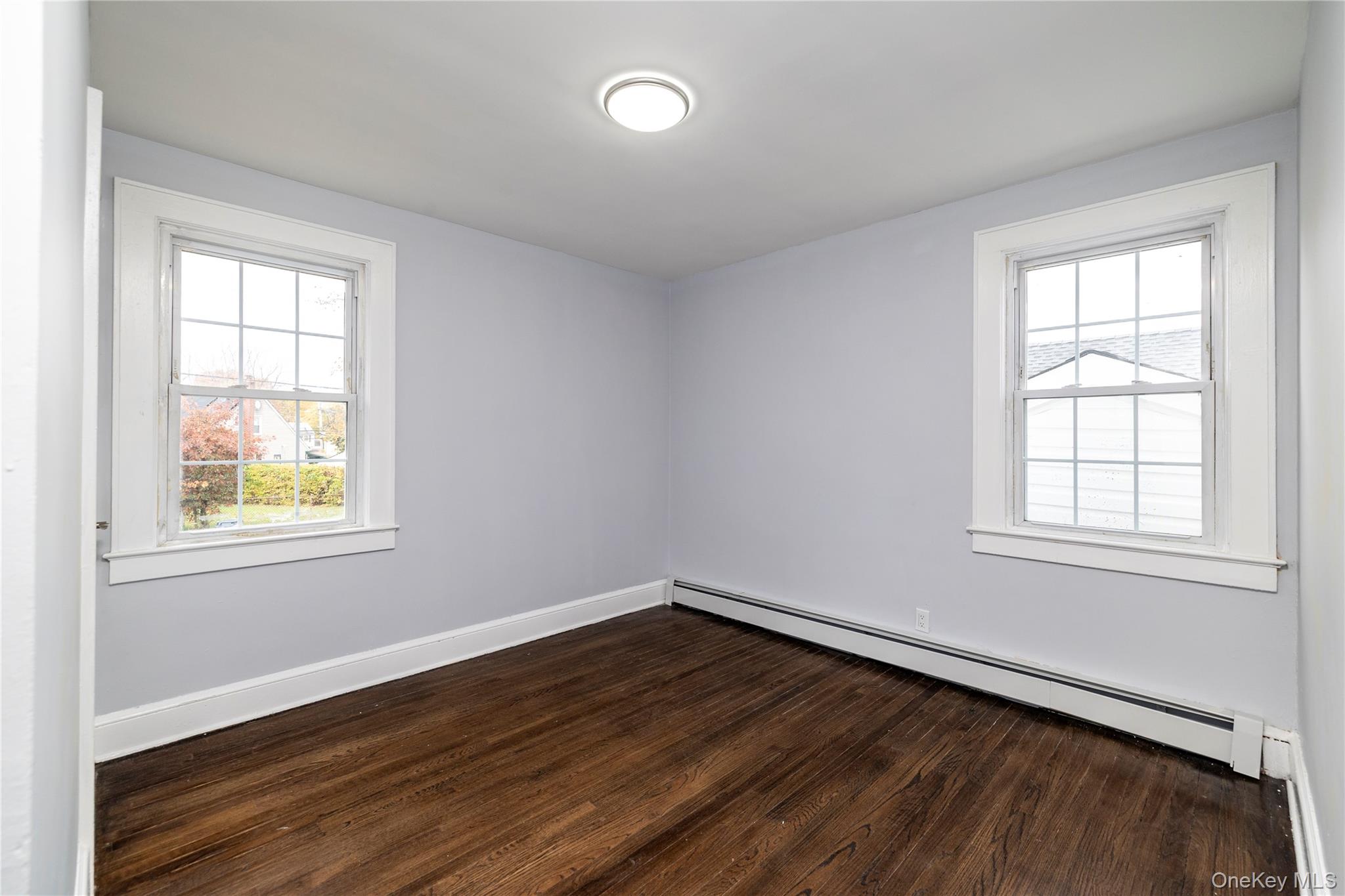 801 Park Avenue, Westbury, NY 11590