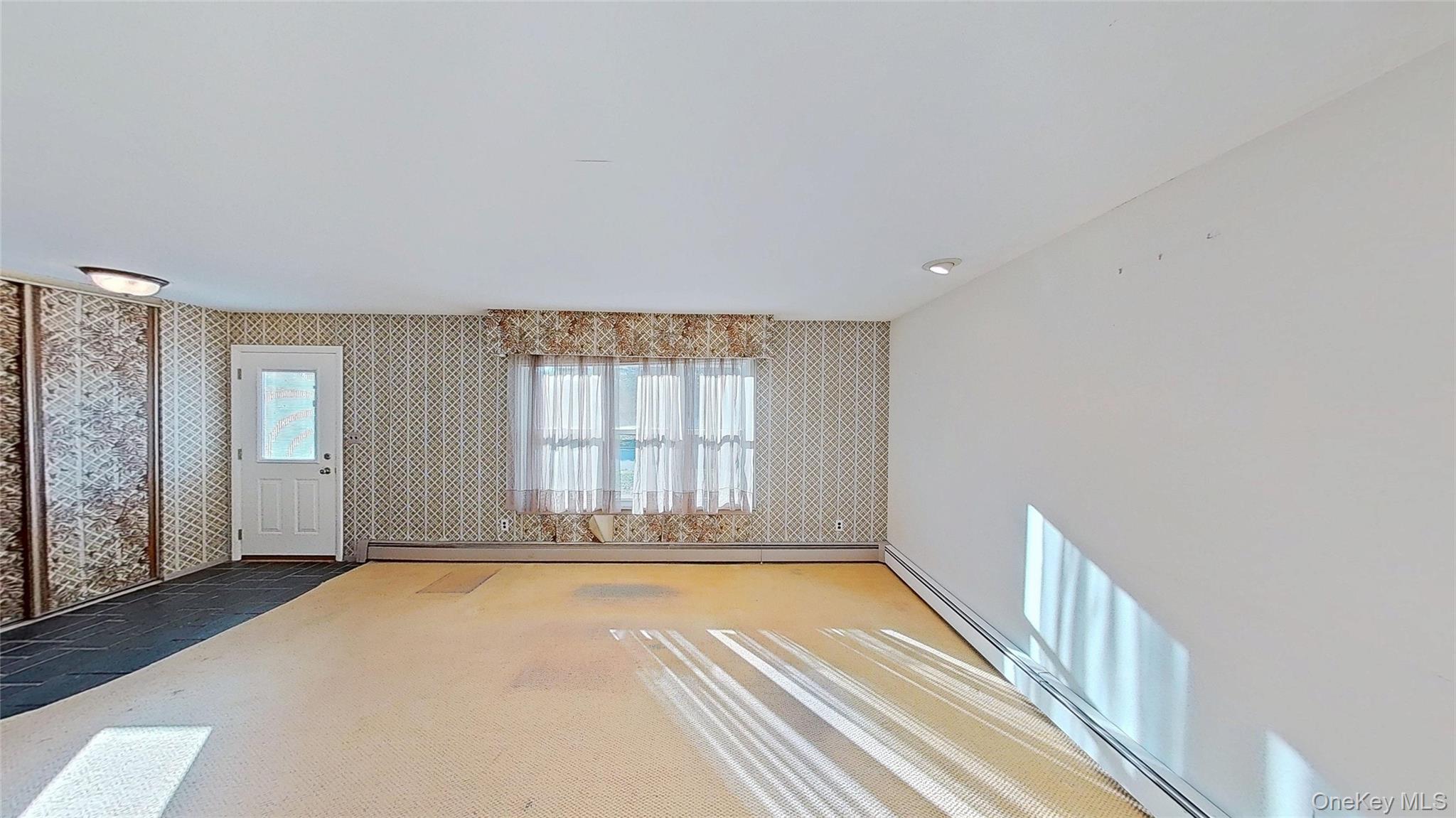 25 Hawthorne Street, Mount Sinai, NY 11766