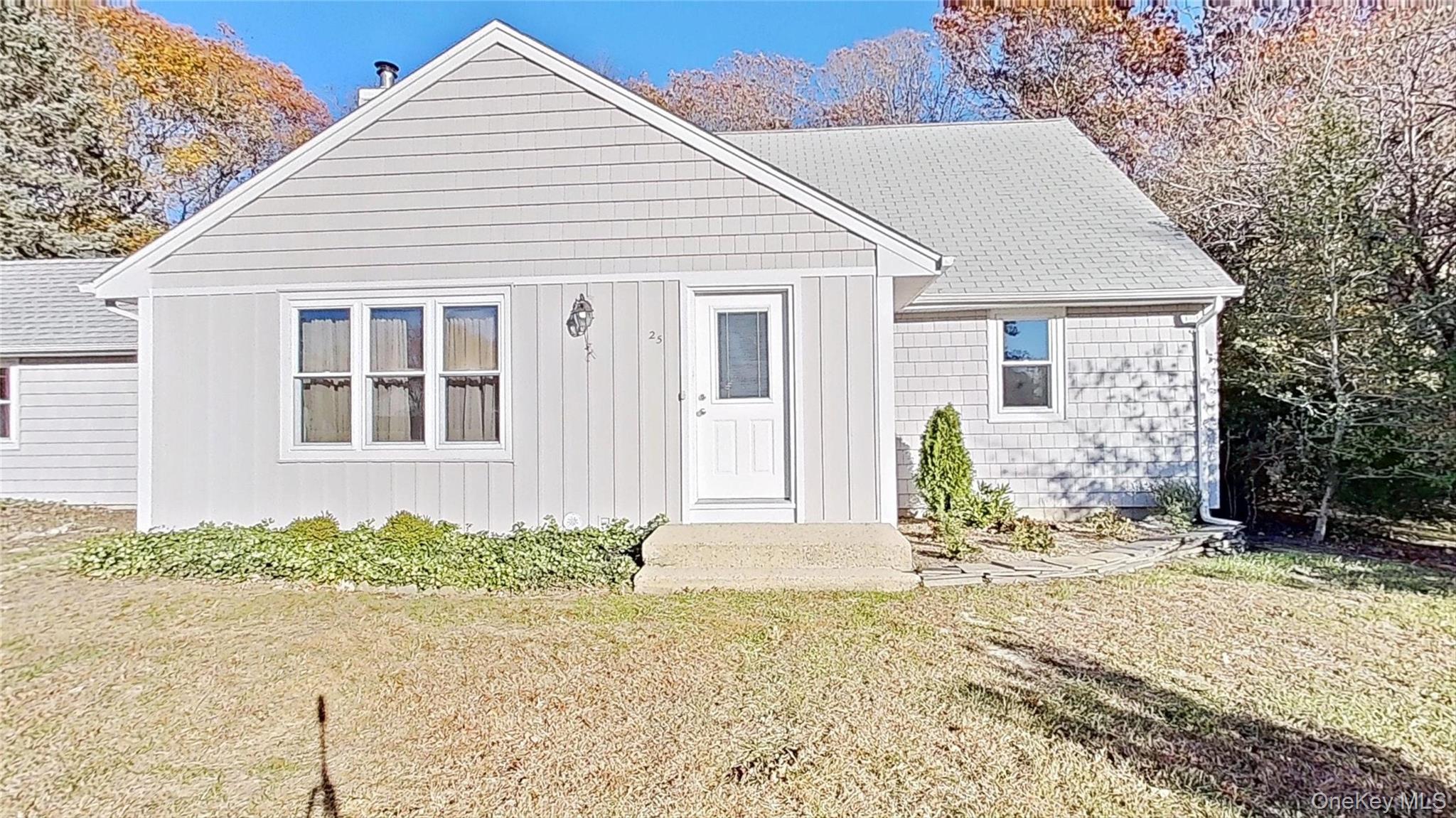 25 Hawthorne Street, Mount Sinai, NY 11766