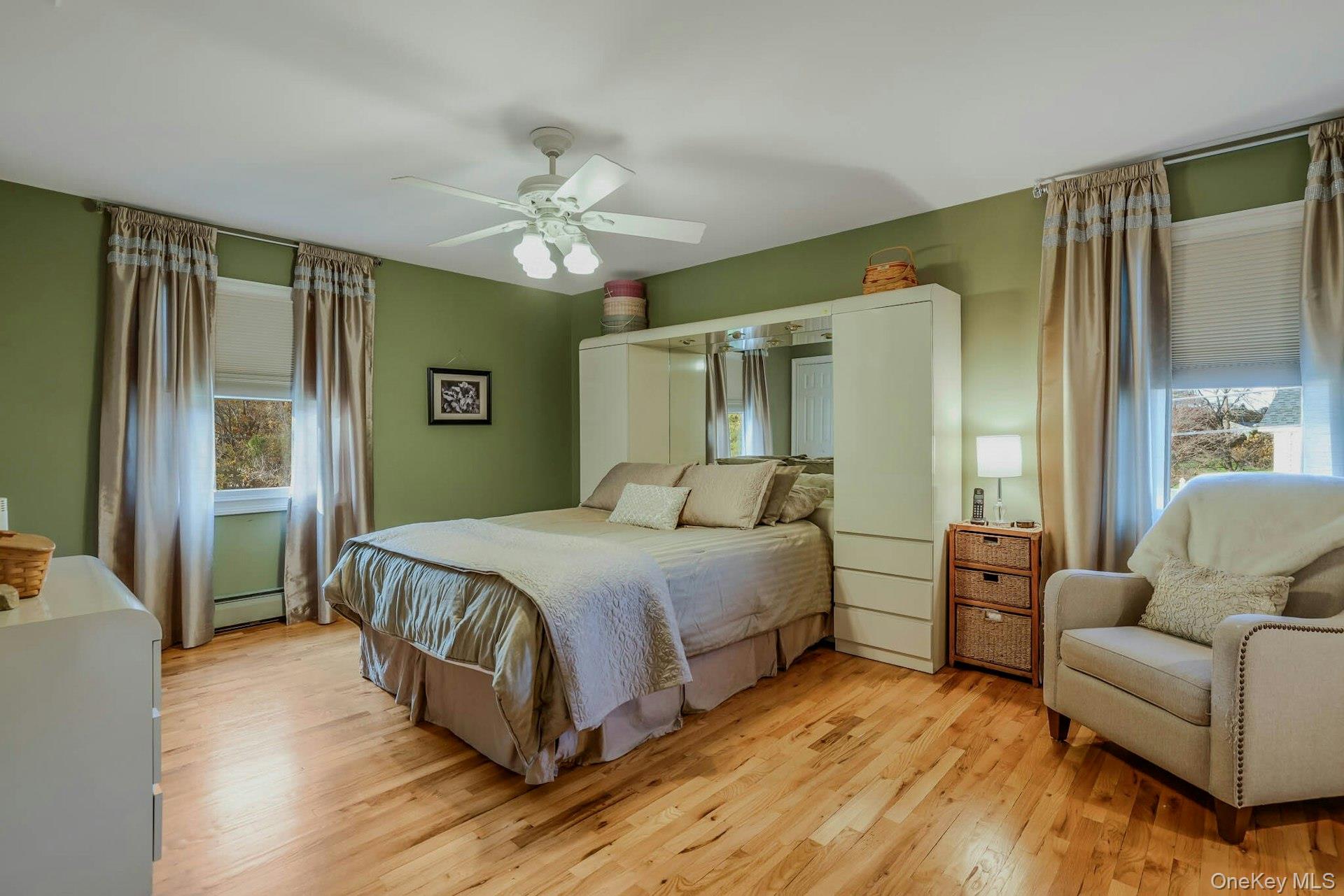 89 Walnut Street, Lake Grove, NY 11755