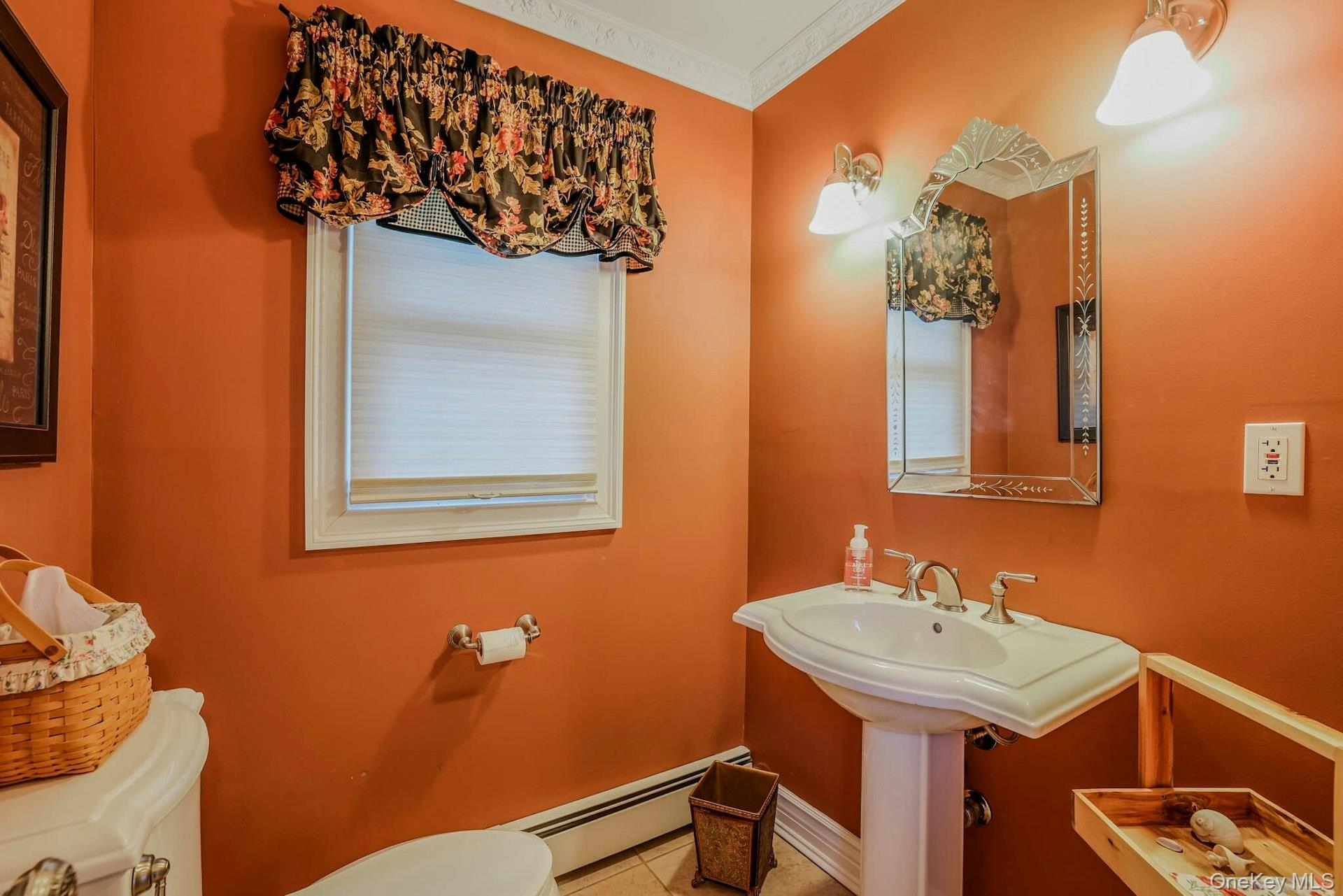 89 Walnut Street, Lake Grove, NY 11755