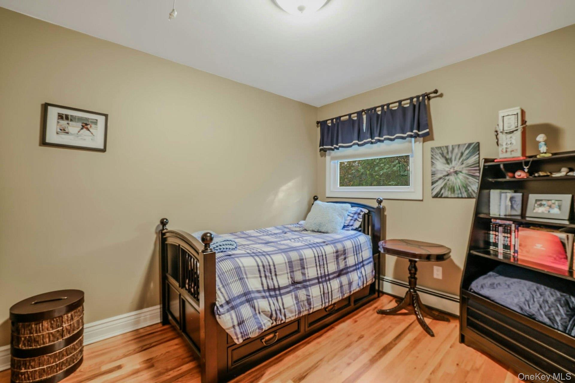 89 Walnut Street, Lake Grove, NY 11755