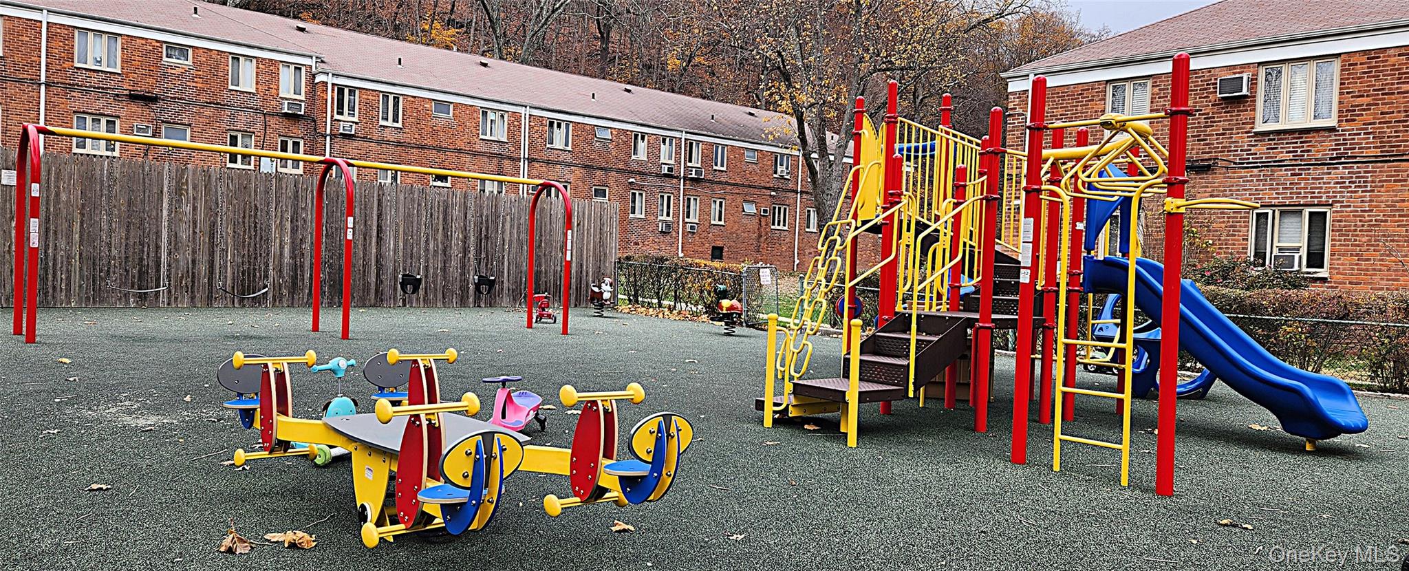 54 Lawrence Drive # D, White Plains, NY 10603