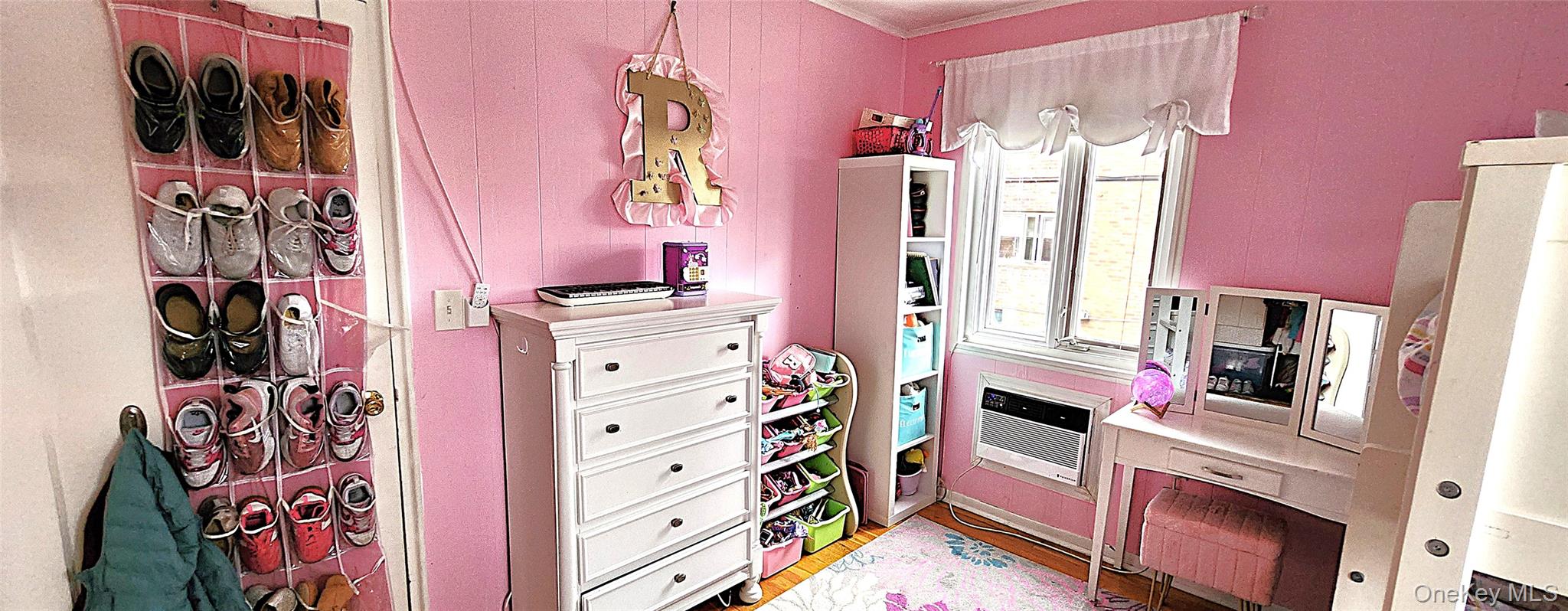 54 Lawrence Drive # D, White Plains, NY 10603