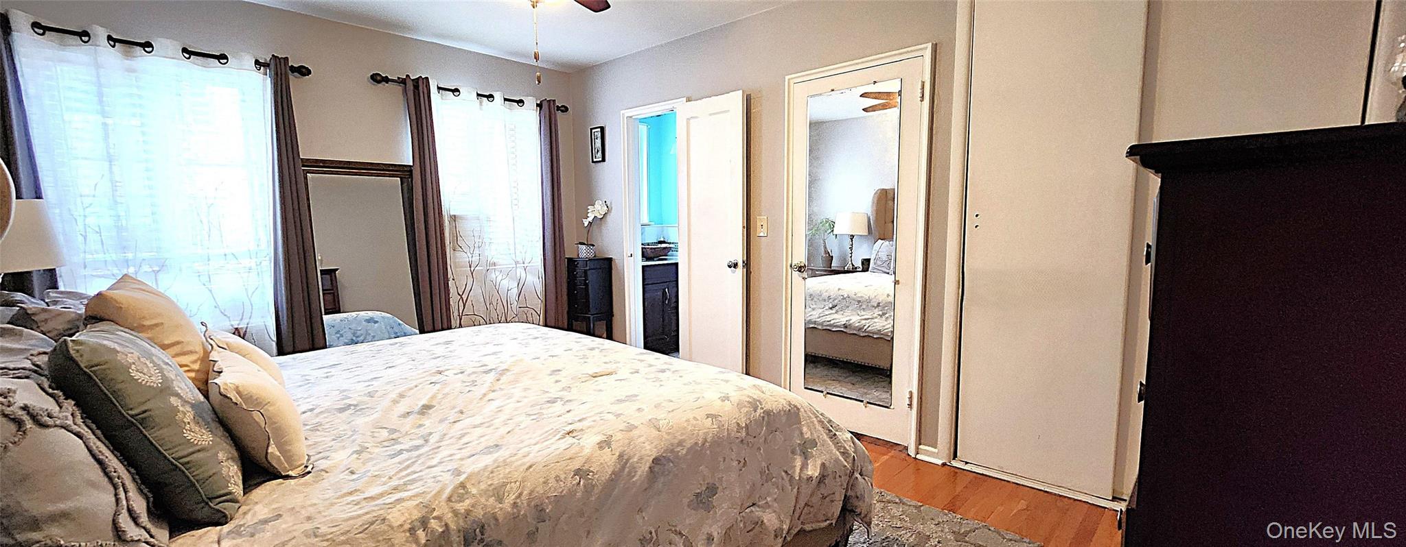 54 Lawrence Drive # D, White Plains, NY 10603