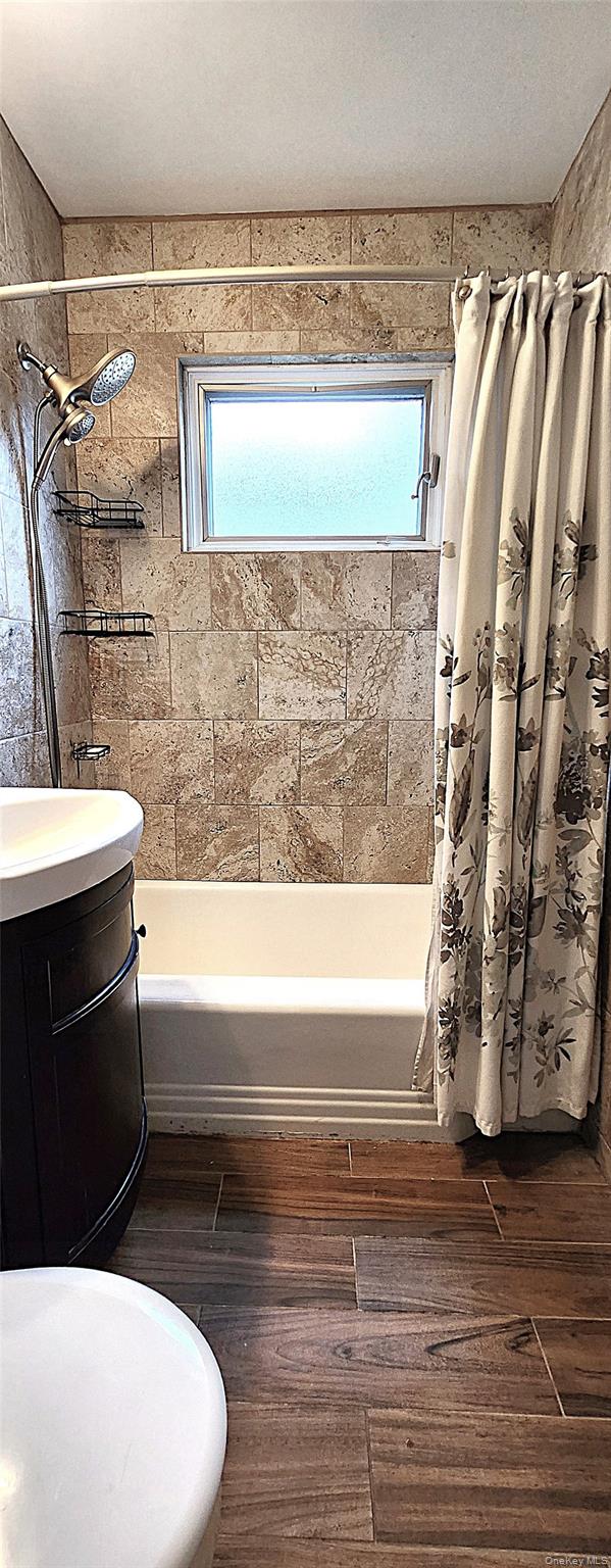 54 Lawrence Drive # D, White Plains, NY 10603