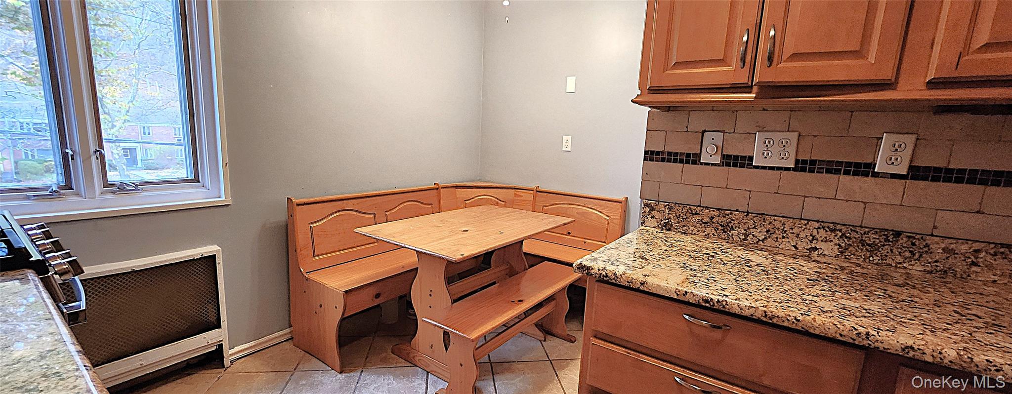 54 Lawrence Drive # D, White Plains, NY 10603