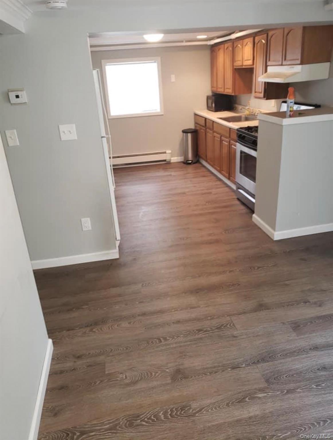 15 Hawthorne Avenue # 1, West Babylon, NY 11704