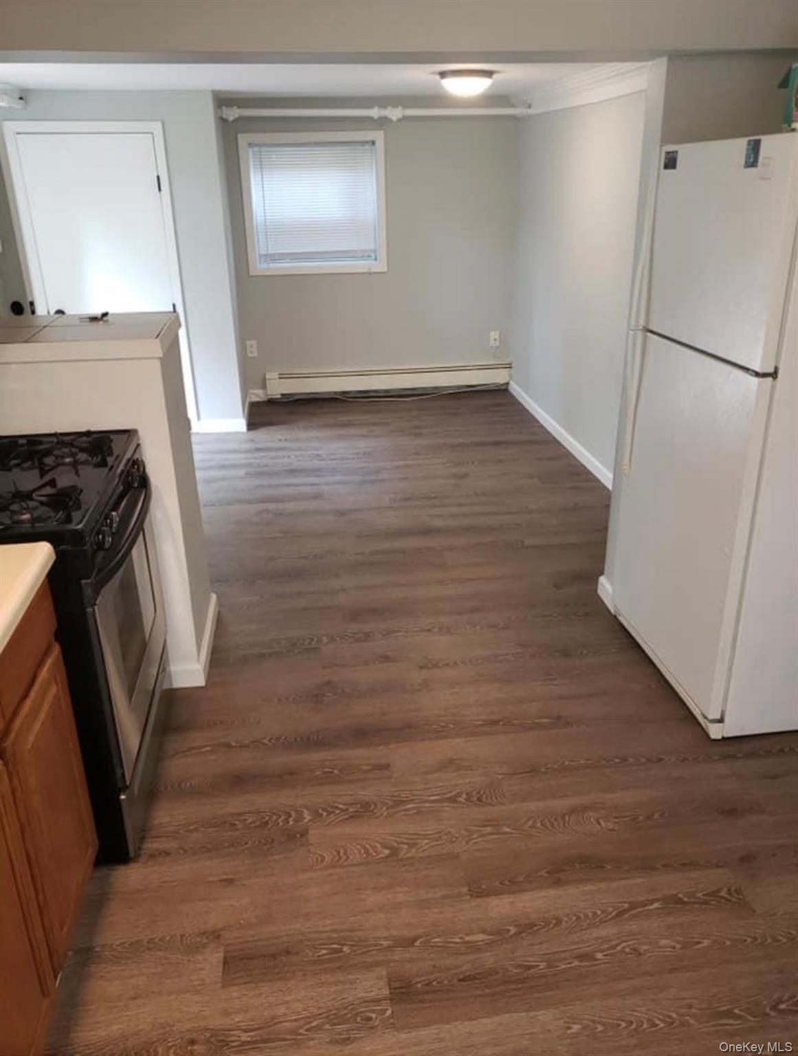 15 Hawthorne Avenue # 1, West Babylon, NY 11704