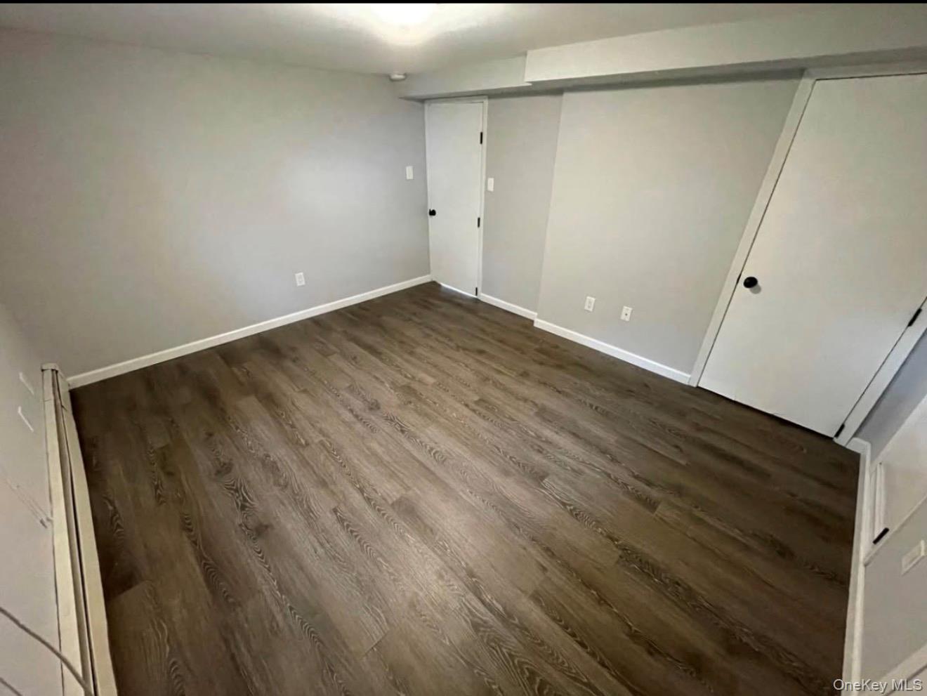 15 Hawthorne Avenue # 1, West Babylon, NY 11704