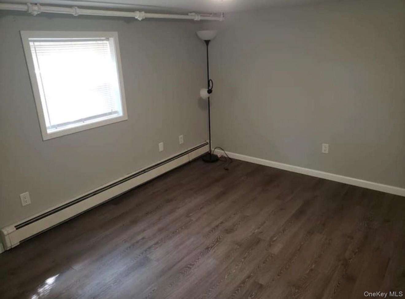 15 Hawthorne Avenue # 1, West Babylon, NY 11704