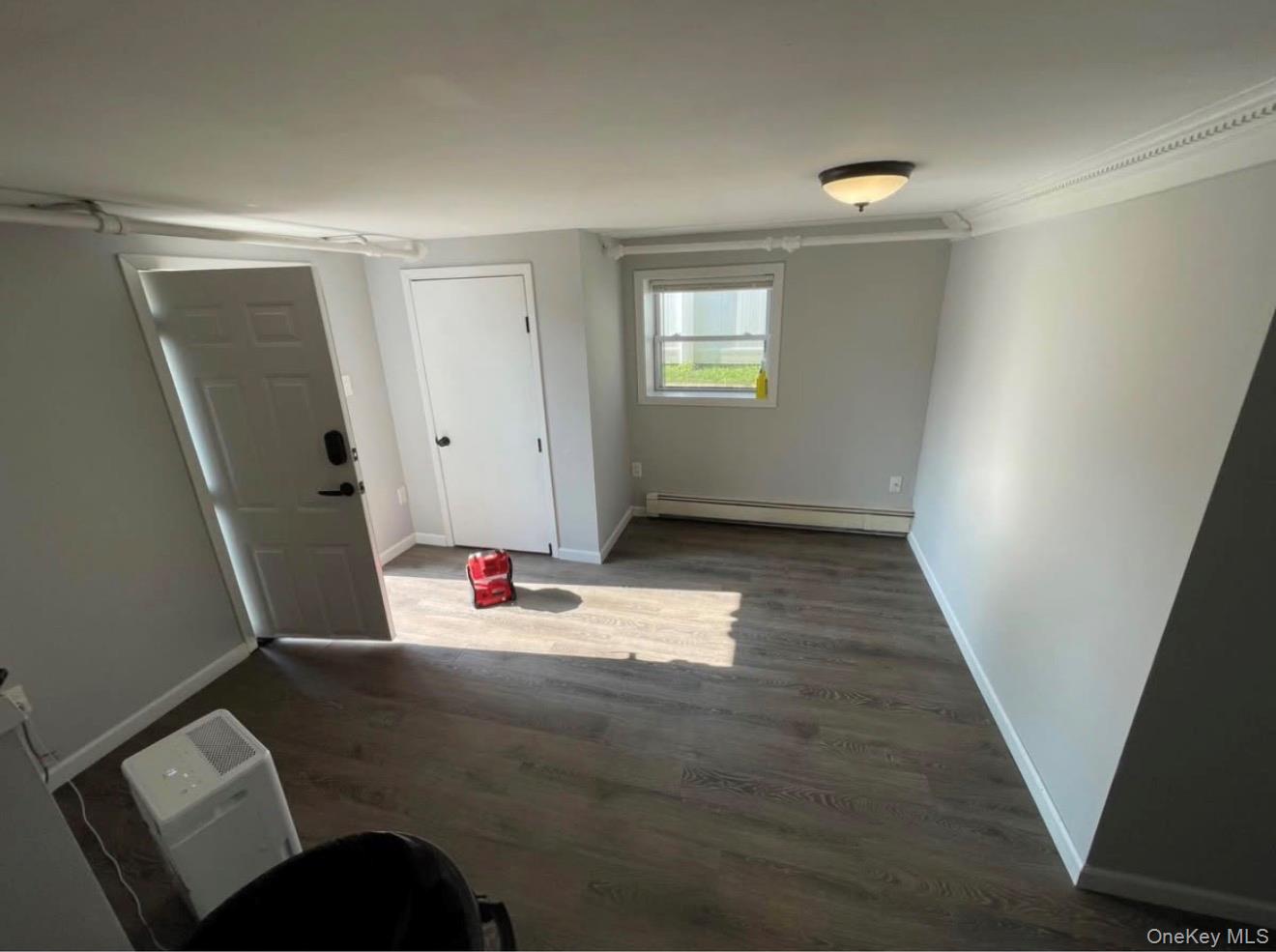 15 Hawthorne Avenue # 1, West Babylon, NY 11704