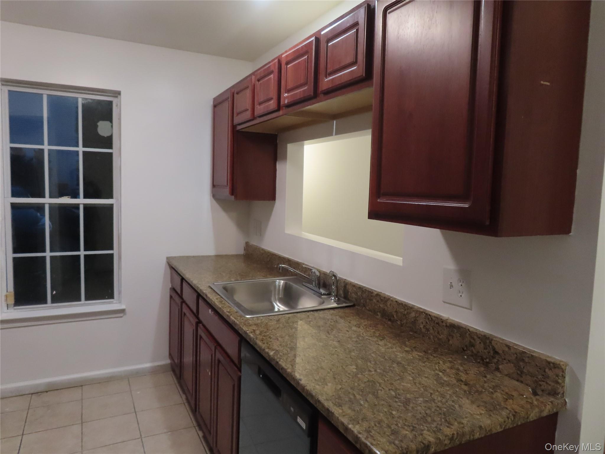 265 Ruth Court, Middletown, NY 10940